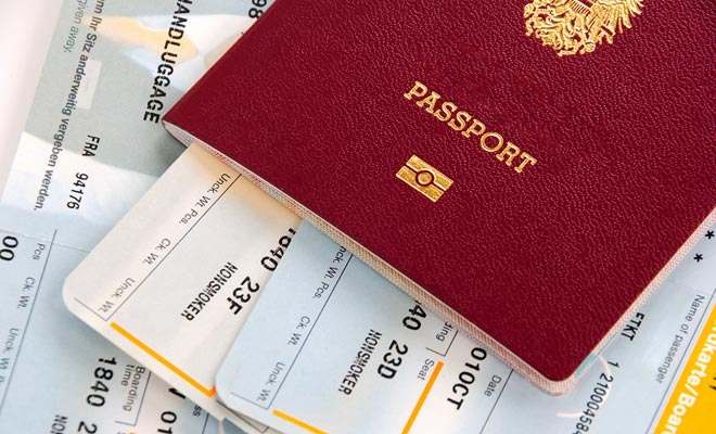 Reservations are required at least six months in advance to benefit from a reasonable rate. At the last minute, you'll get bad prices…