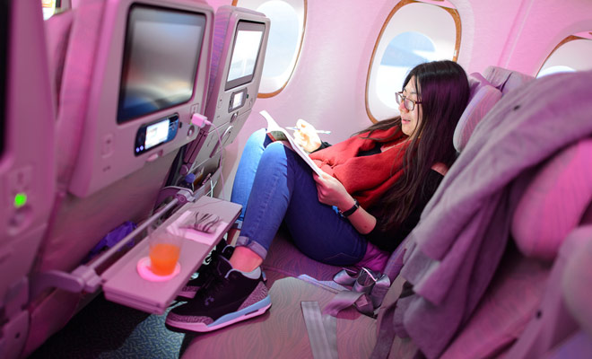 The fare should not be your only criterion for choosing a flight to New Zealand. Most airlines operate flights at similar prices. It is better to choose according to more practical criteria, such as the place for the legs, the quality of the service on board ...