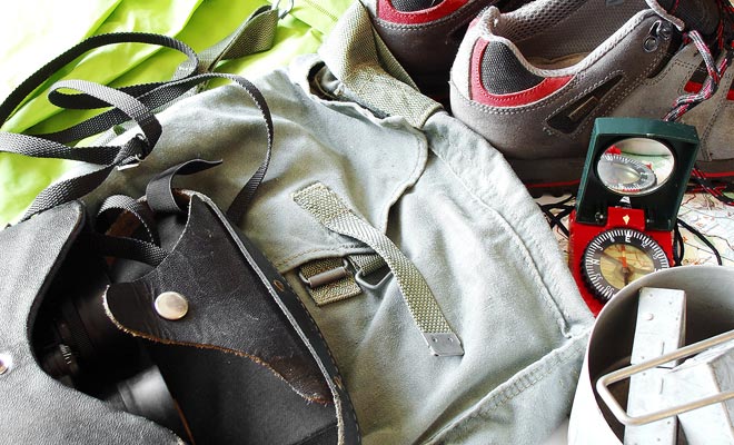 To increase their chances of reselling their vehicles, some hurried travelers offer camping equipment as a bonus.