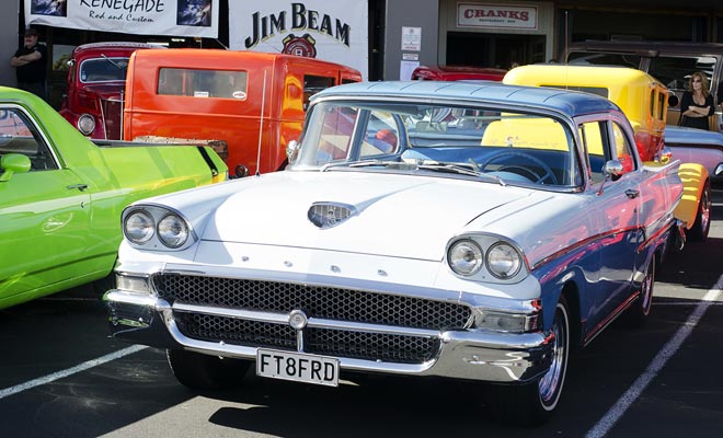 New Zealanders have a passion for vintage cars. It's not uncommon to see old models on the roads, and you can even consider buying one during your Working Holiday Visa.