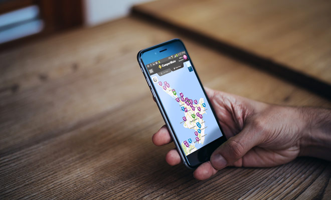 Frogger vous recommande Campermate ou Rankers pour organiser votre séjour en Nouvelle-Zélande. Disponibles sur iPhone et Androïd, ces deux applications répertorient les meilleurs campings du pays ainsi que les stations-service ou les supermarchés.