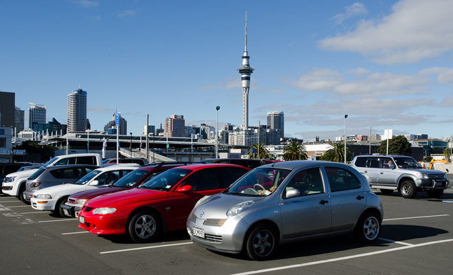 If you book your car using Frogger's comparator, you will only need a quarter of an hour in the agency to collect the keys of the vehicle after signing the rental contract.