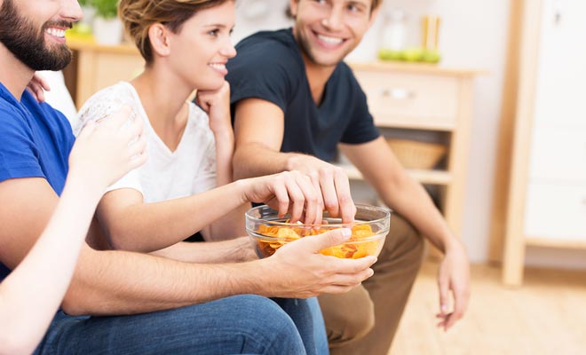 Partager un appartement en colocation est idéal, surtout au début d'un Programme Vacances Travail. Conseils pratiques et bonne ambiance.