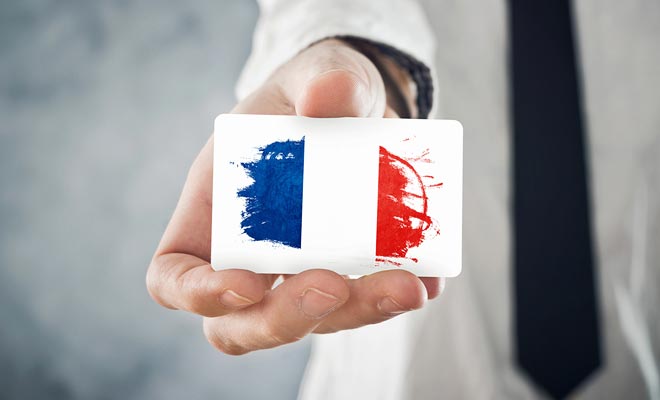 Vous n'êtes pas obligé de signaler vos intentions ou la durée de votre séjour au consulat de France. Pourtant, la démarche est fortement recommandée et peut vous sauver la mise en cas de coup dur.