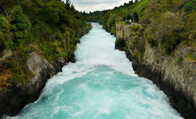 The Waikato River suddenly tightens up to create a bottleneck that forms rapids.