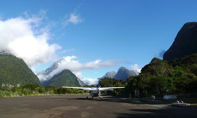 Vous pouvez aussi rejoindre le fjord en avion ou en hélicoptère.
