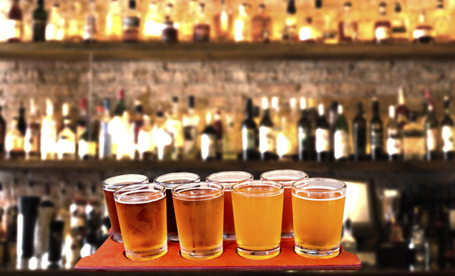 Si vous n'avez pas de places pour voir un match dans un stade, vous pourrez vous consoler et suivre une rencontre dans un pub devant une ou plusieurs bonnes bières glacées.