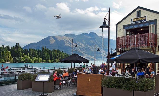 The catering industry is one of the sector which hire many young travelers. Of course, offers are less frequent during the low season. Prefer tourist areas during your job search.