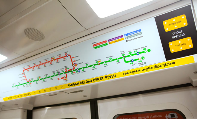 When visiting a city during a stopover, you should be careful not to miss your correspondence. As a result, you need to be able to move around with sufficient flexibility to deal with any surprises.