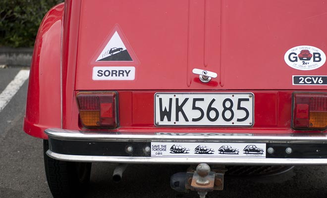There are sometimes old French cars like 2CV. Some can be rented to tour the vineyards.