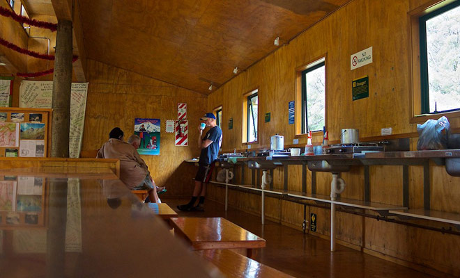 It is imperative that you try your hiking equipment before departure to ensure it does not obstruct the walk and allows you to keep the distance. Once engaged in a great hike in New Zealand, it will be too late to change shoes!