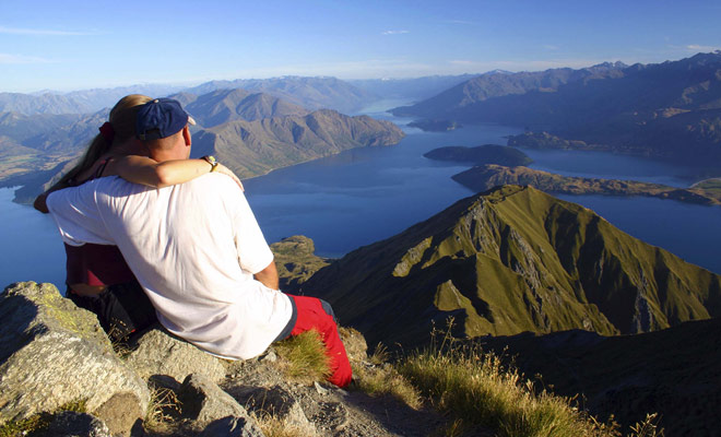 Hiking is not a race against time and you are not here to establish records. Take breaks, admire the landscape and give way to people walking faster than you on the trail.