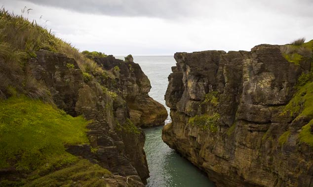 Un audioguide qui présente les Pancake Rocks.