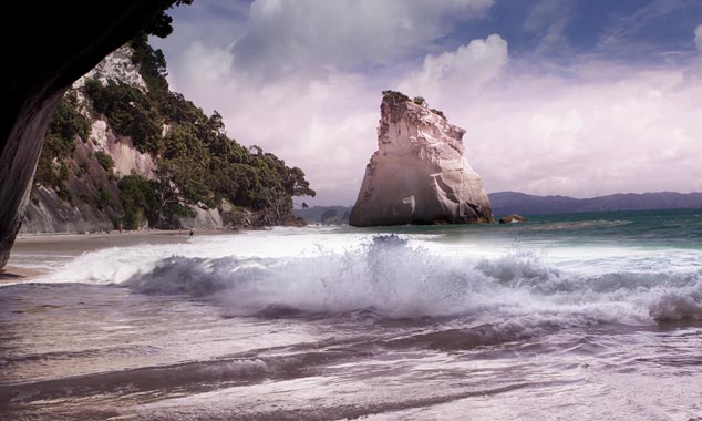 The beach of Cathedral Cove and some dream landscapes.