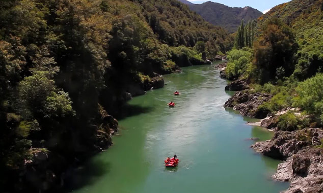 Rafting on the Kawarau River near Queenstown.
